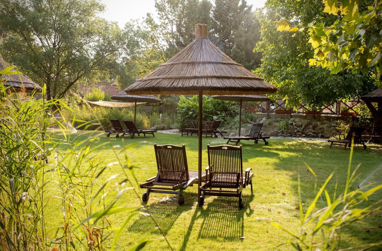 Orchidea Hotel Lipót 외부 사진