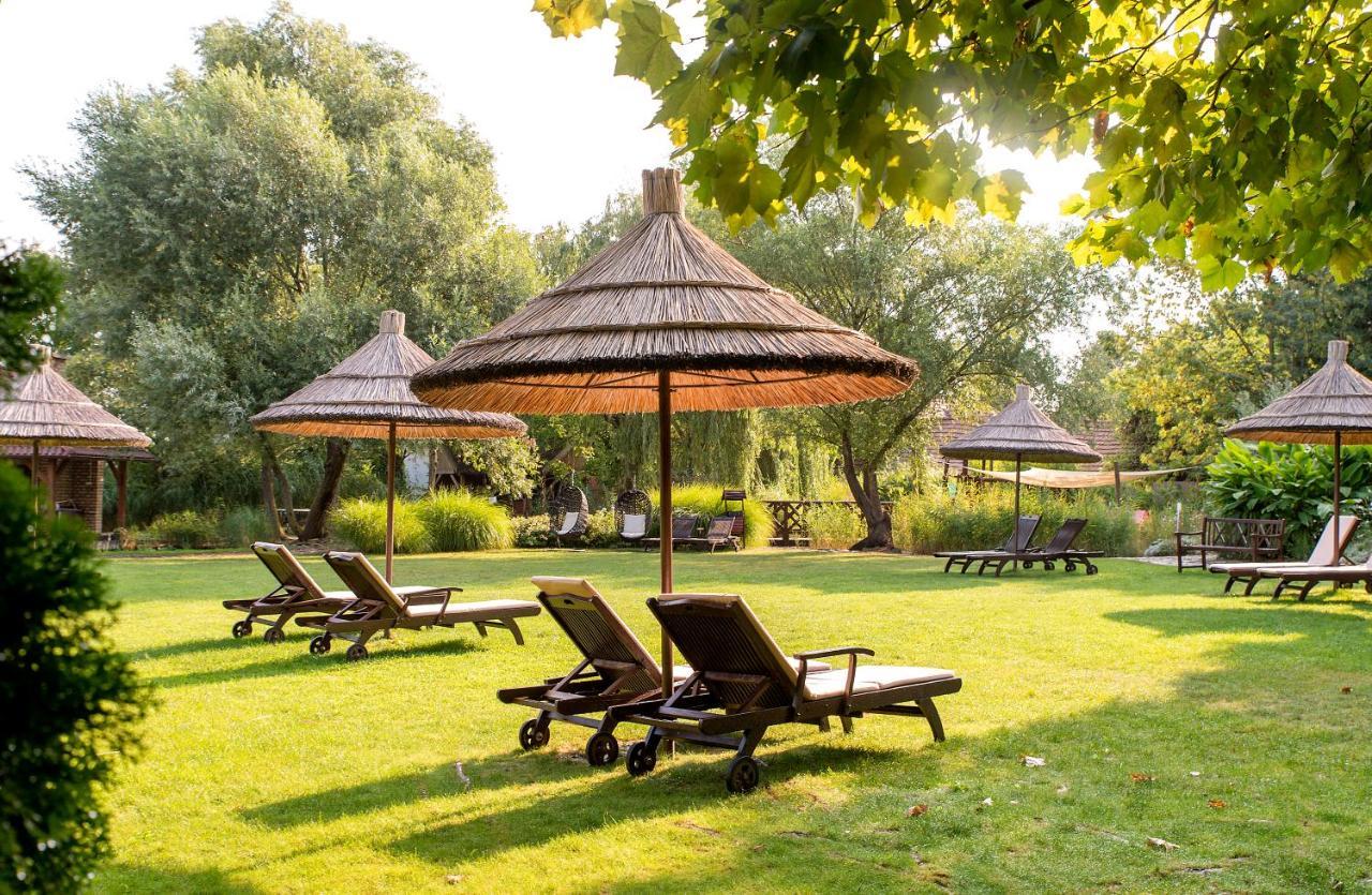 Orchidea Hotel Lipót 외부 사진